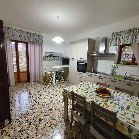 Ferienwohnung Casa Papona Sezze Exterior foto